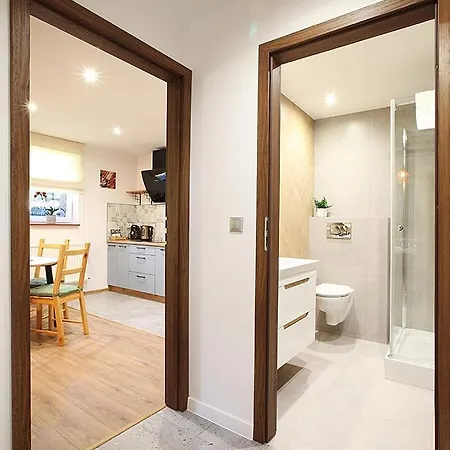 Dom Na Klonowym Wzgorzu 住宿加早餐酒店 3*